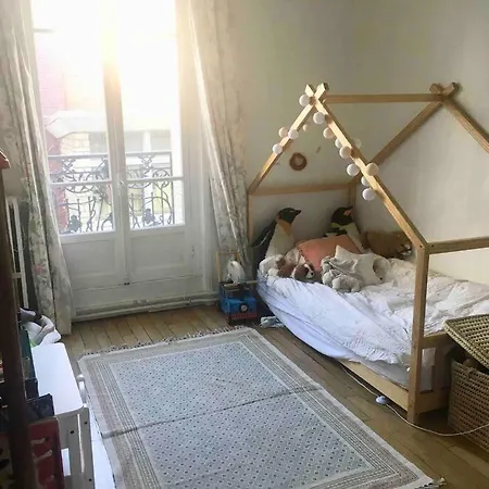 Calme Ancien 16eme Apartment Paris